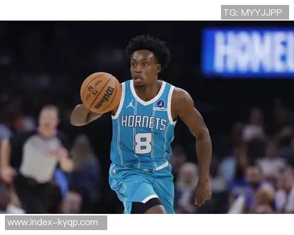 黄蜂主帅看好克尼佩尔曼恩塞克斯顿有望成为球队先发核心 黄蜂主帅看好克尼佩尔曼恩塞克斯顿有望成为球队先发核心