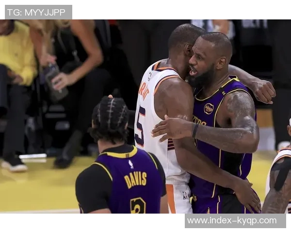 小迈克尔波特状态火热三节狂砍28分6篮板三分球命中率高达80