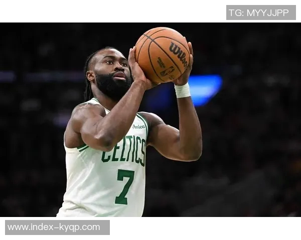 凯尔特人主场迎战骑士首发阵容解析普理查德怀特杰伦布朗米诺特科塔齐聚一堂