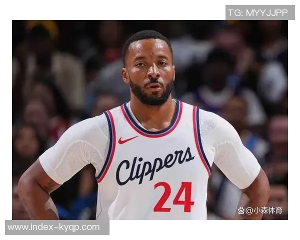 斯波称赞球队进攻流畅鲍威尔展现爆发力成为关键天才