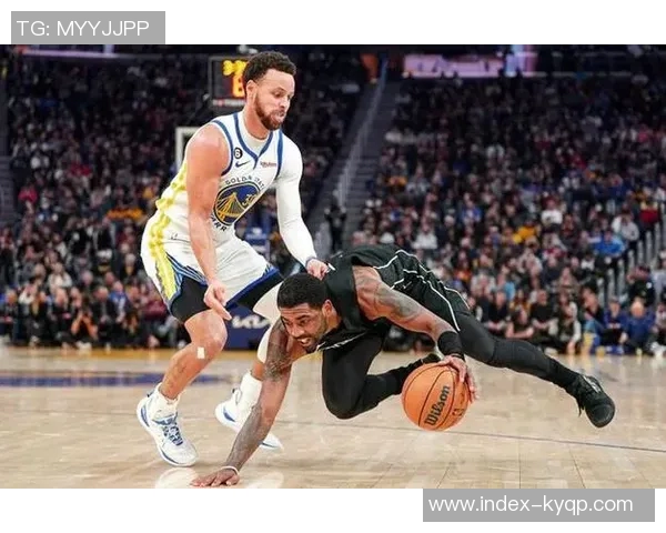 勇士惜败76人赛季战绩下滑至11胜12负胜率跌破五成 勇士惜败76人赛季战绩下滑至11胜12负胜率跌破五成