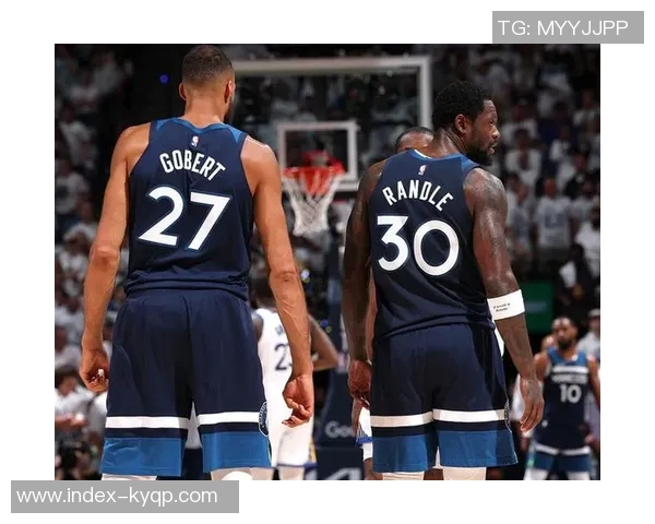 NBA赛事分析:独行侠对决火箭开拓者再胜湖人快船险胜热火的精彩回顾 NBA赛事分析:独行侠对决火箭开拓者再胜湖人快船险胜热火的精彩回顾