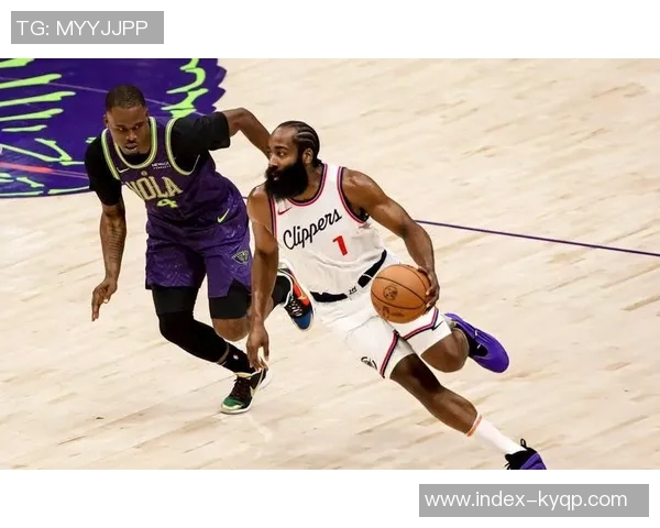 鲍威尔直言快船重视承诺落空反思球队态度与信任问题 鲍威尔直言快船重视承诺落空反思球队态度与信任问题