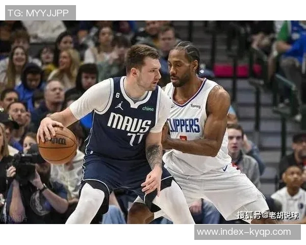 卢教练谈防守策略对祖巴茨和大洛的挑战以及篮板问题的深层次不满